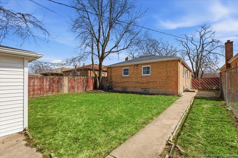 Tiny photo for 12806 S Laflin Street, Calumet Park, IL 60827 (MLS # 12605859)