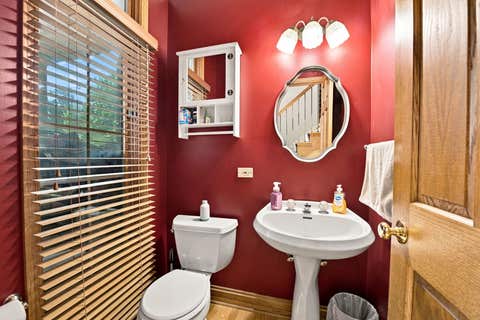 Tiny photo for 1615 Nicholson Street, Crest Hill, IL 60403 (MLS # 12689494)