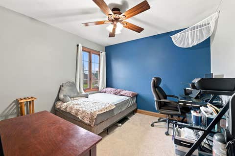 Tiny photo for 1615 Nicholson Street, Crest Hill, IL 60403 (MLS # 12689494)