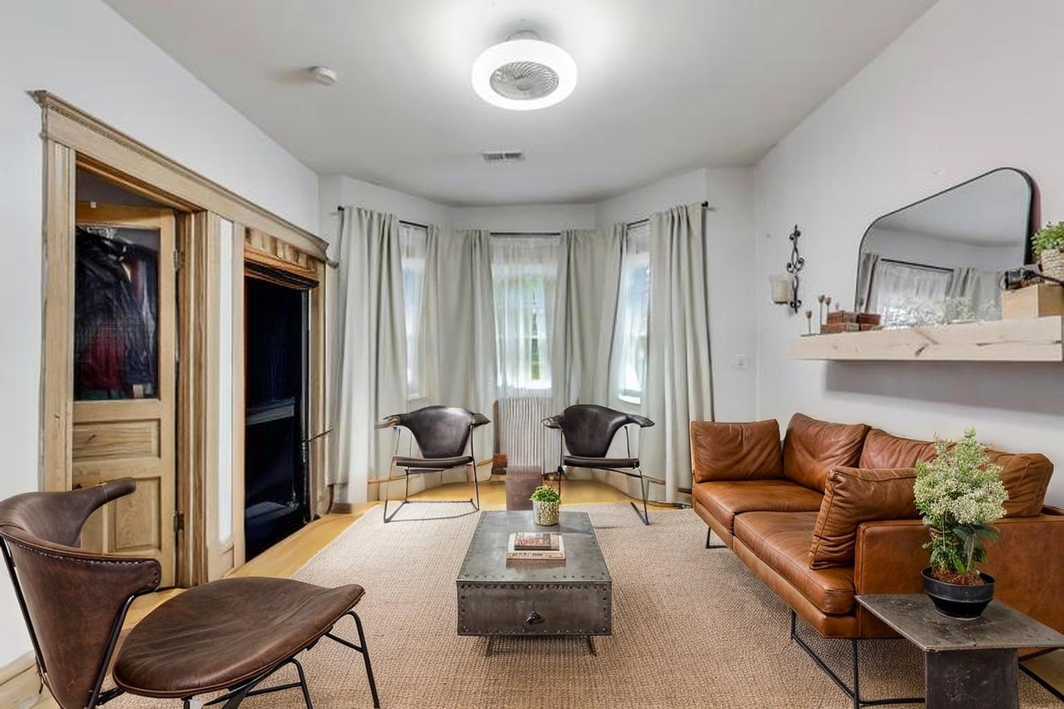 2836 S 50th Court