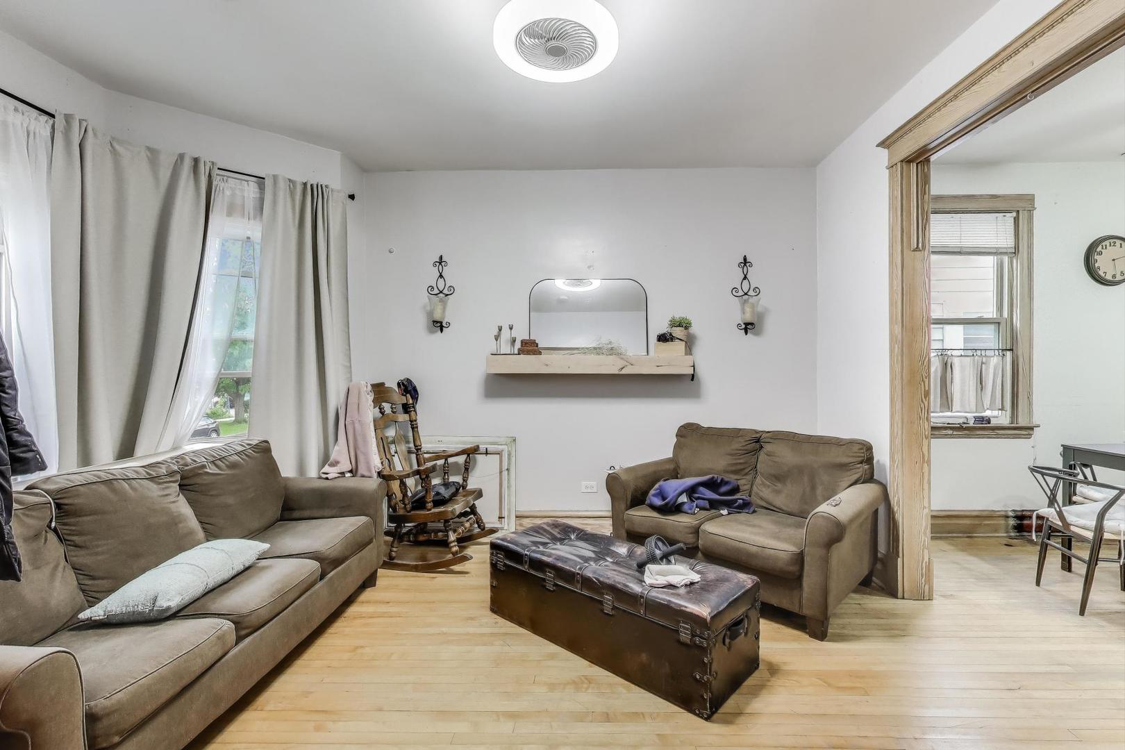 2836 S 50th Court