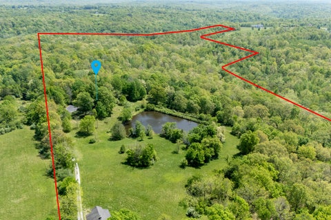 Tiny photo for 232 Potters Road, Makanda, IL 62958 (MLS # 12758698)