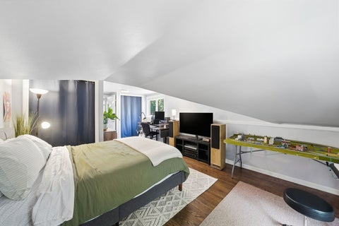 Tiny photo for 704 Long Road, Glenview, IL 60025 (MLS # 12733576)