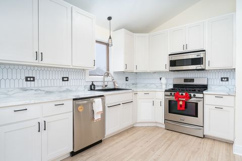 Tiny photo for 515 Edgewater Drive, Minooka, IL 60447 (MLS # 12528765)