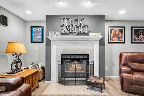 Tiny photo for 103 Comet Lane, Heyworth, IL 61745 (MLS # 12565513)