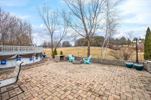 Tiny photo for 103 Comet Lane, Heyworth, IL 61745 (MLS # 12565513)