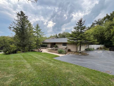 Tiny photo for 25146 N West Tower Drive, Tower Lakes, IL 60010 (MLS # 12476272)