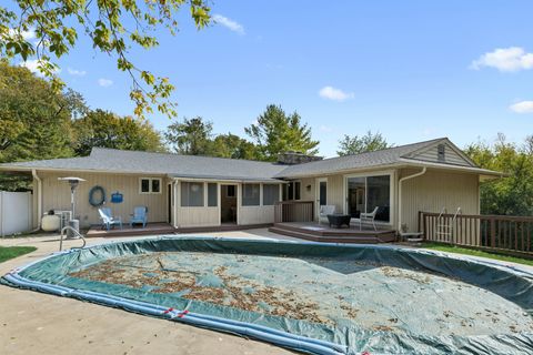 Tiny photo for 25146 N West Tower Drive, Tower Lakes, IL 60010 (MLS # 12476272)