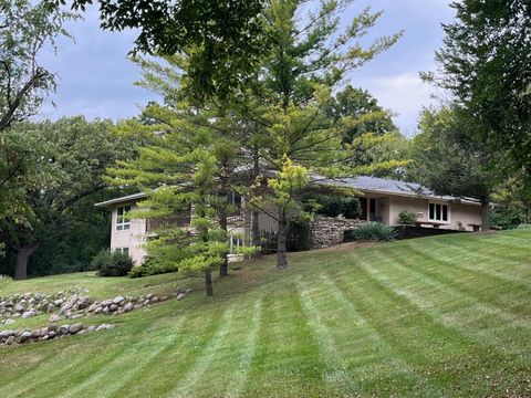 Tiny photo for 25146 N West Tower Drive, Tower Lakes, IL 60010 (MLS # 12476272)