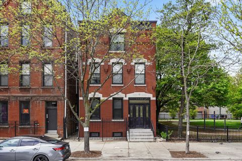 1720 N Ashland Avenue Chicago IL 60622