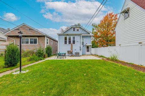 Tiny photo for 4031 Clinton Avenue, Stickney, IL 60402 (MLS # 12506389)