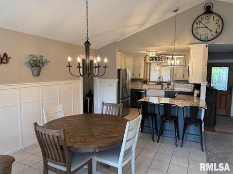 Tiny photo for 212 E Garfield Street, Minier, IL 61759 (MLS # 12510883)