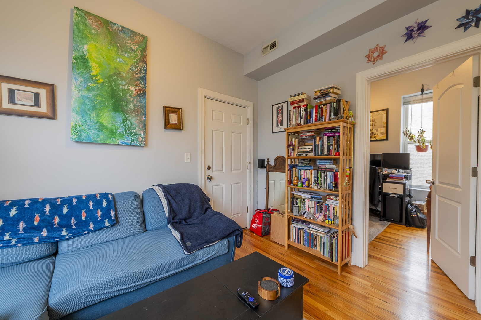 1358 N Artesian Avenue 2439-3R