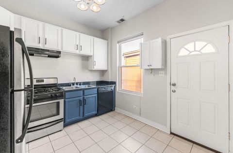 Tiny photo for 3264 W Wrightwood Avenue #2, Chicago, IL 60647 (MLS # 12466640)