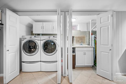 Tiny photo for 8627 N Merrill Street, Niles, IL 60714 (MLS # 12520636)