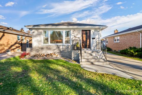 Photo of 8627 N Merrill Street, Niles, IL 60714 (MLS # 12520636)