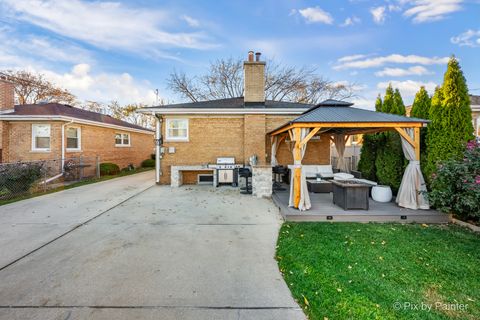 Tiny photo for 8627 N Merrill Street, Niles, IL 60714 (MLS # 12520636)