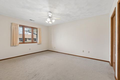 Tiny photo for 621 4th Avenue #3, Dewitt, IA 52742 (MLS # 12602445)