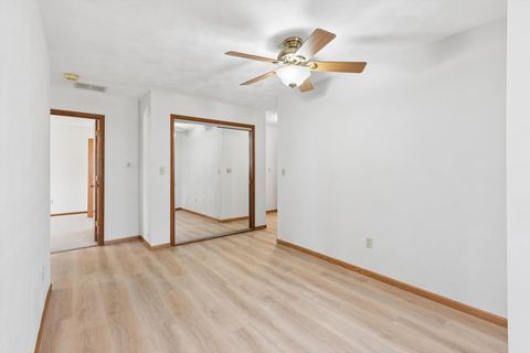 Tiny photo for 621 4th Avenue #3, Dewitt, IA 52742 (MLS # 12602445)