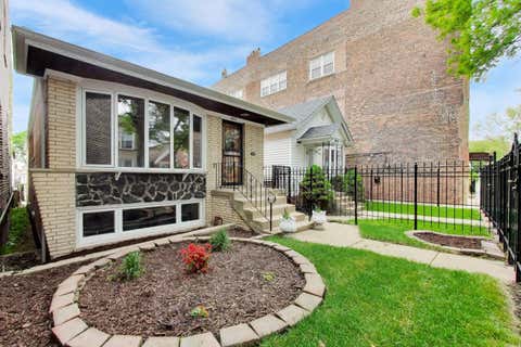 Tiny photo for 2972 S Loomis Street, Chicago, IL 60608 (MLS # 12716676)