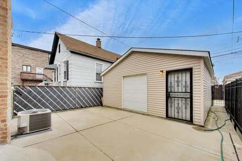 Tiny photo for 2972 S Loomis Street, Chicago, IL 60608 (MLS # 12716676)