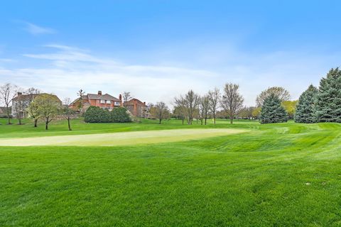 Tiny photo for 3 Sunvalley Court, Lake In The Hills, IL 60156 (MLS # 12621532)