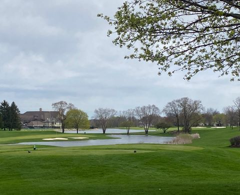 Tiny photo for 3 Sunvalley Court, Lake In The Hills, IL 60156 (MLS # 12621532)