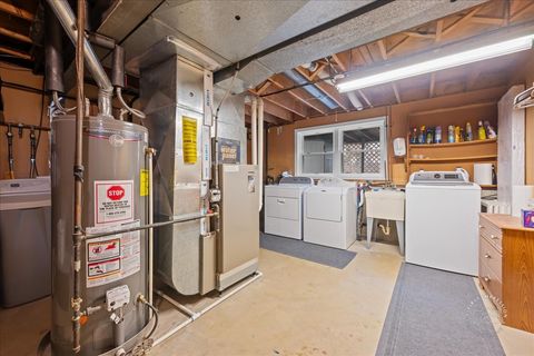 Tiny photo for 701 Viking Drive, Batavia, IL 60510 (MLS # 12587222)