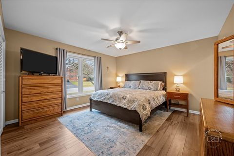 Tiny photo for 701 Viking Drive, Batavia, IL 60510 (MLS # 12587222)