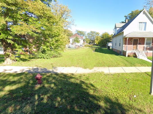 821 S 13TH AVE, MAYWOOD, IL 60153 - Image b5d34f3f9e4df5dacaa68a416226902e/681449975