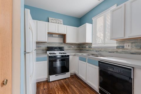 Tiny photo for 2914 Woodside Drive, Joliet, IL 60431 (MLS # 12569764)