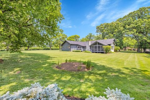 Tiny photo for 664 White Oak Way, Yorkville, IL 60560 (MLS # 12619694)