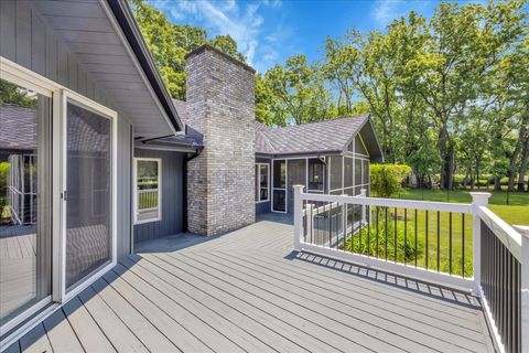 Tiny photo for 664 White Oak Way, Yorkville, IL 60560 (MLS # 12619694)