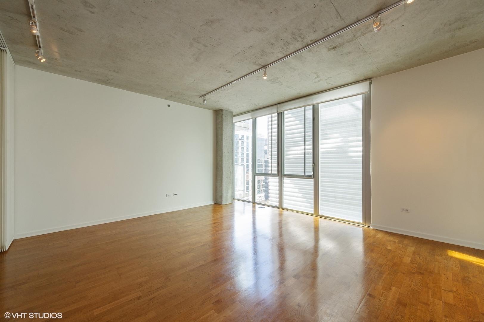 659 W Randolph Street 1617