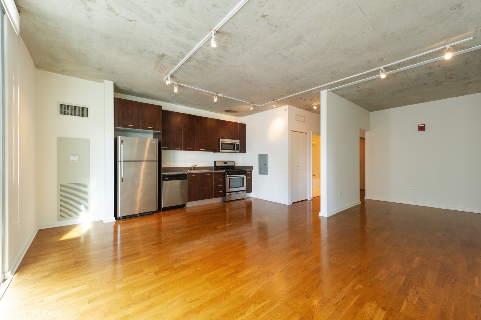 659 W Randolph Street 1617