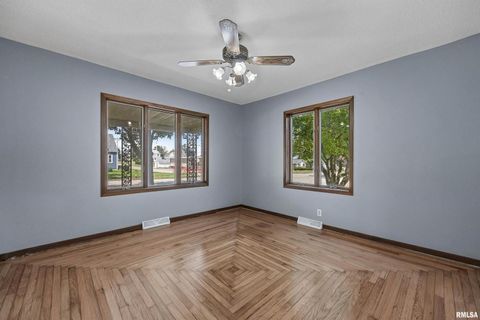 Tiny photo for 401 7TH Avenue, Clarence, IA 52216 (MLS # QC4266746)