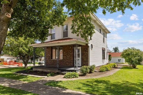 Photo of 401 7TH Avenue, Clarence, IA 52216 (MLS # QC4266746)