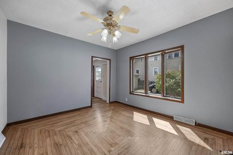 Tiny photo for 401 7TH Avenue, Clarence, IA 52216 (MLS # QC4266746)