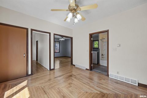 Tiny photo for 401 7TH Avenue, Clarence, IA 52216 (MLS # QC4266746)