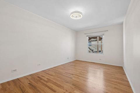 Tiny photo for 3239 N Kenmore Avenue #5, Chicago, IL 60657 (MLS # 12575683)