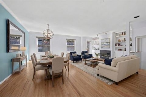 Tiny photo for 3239 N Kenmore Avenue #5, Chicago, IL 60657 (MLS # 12575683)