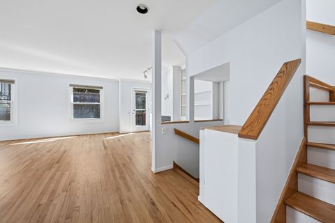 Tiny photo for 3239 N Kenmore Avenue #5, Chicago, IL 60657 (MLS # 12575683)