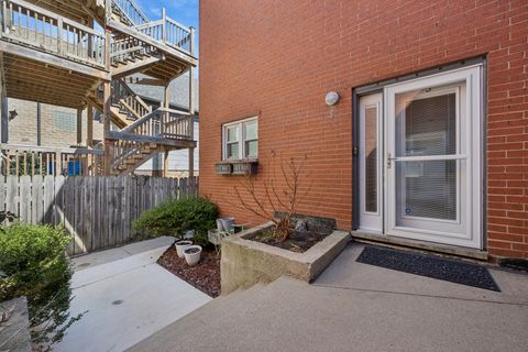 Tiny photo for 3239 N Kenmore Avenue #5, Chicago, IL 60657 (MLS # 12575683)