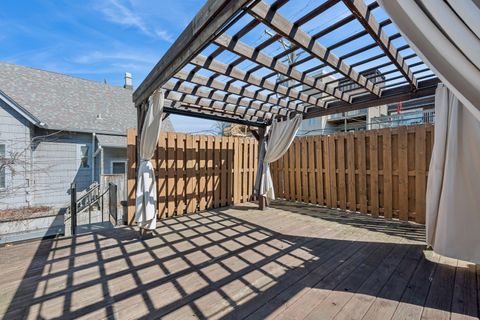 Tiny photo for 3239 N Kenmore Avenue #5, Chicago, IL 60657 (MLS # 12575683)