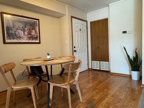 Tiny photo for 4924 Circle Court #404, Crestwood, IL 60418 (MLS # 12713397)