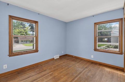 Tiny photo for 152 Tilton Park Drive, DeKalb, IL 60115 (MLS # 12716968)