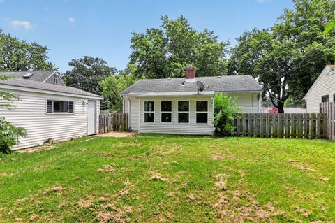Tiny photo for 152 Tilton Park Drive, DeKalb, IL 60115 (MLS # 12716968)