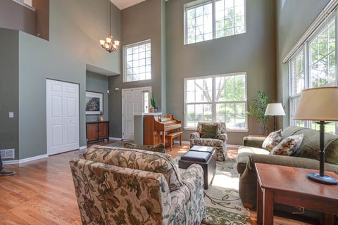 Tiny photo for 1875 Trevino Terrace, Vernon Hills, IL 60061 (MLS # 12671638)