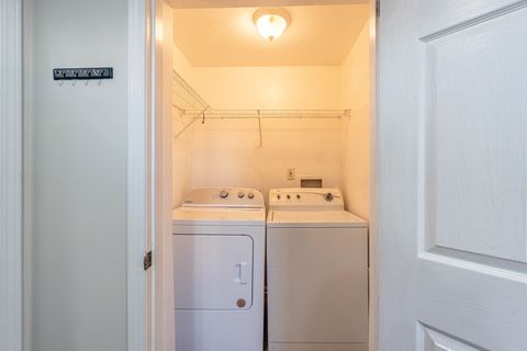 Tiny photo for 10800 S Buffalo Avenue, Chicago, IL 60617 (MLS # 12525264)