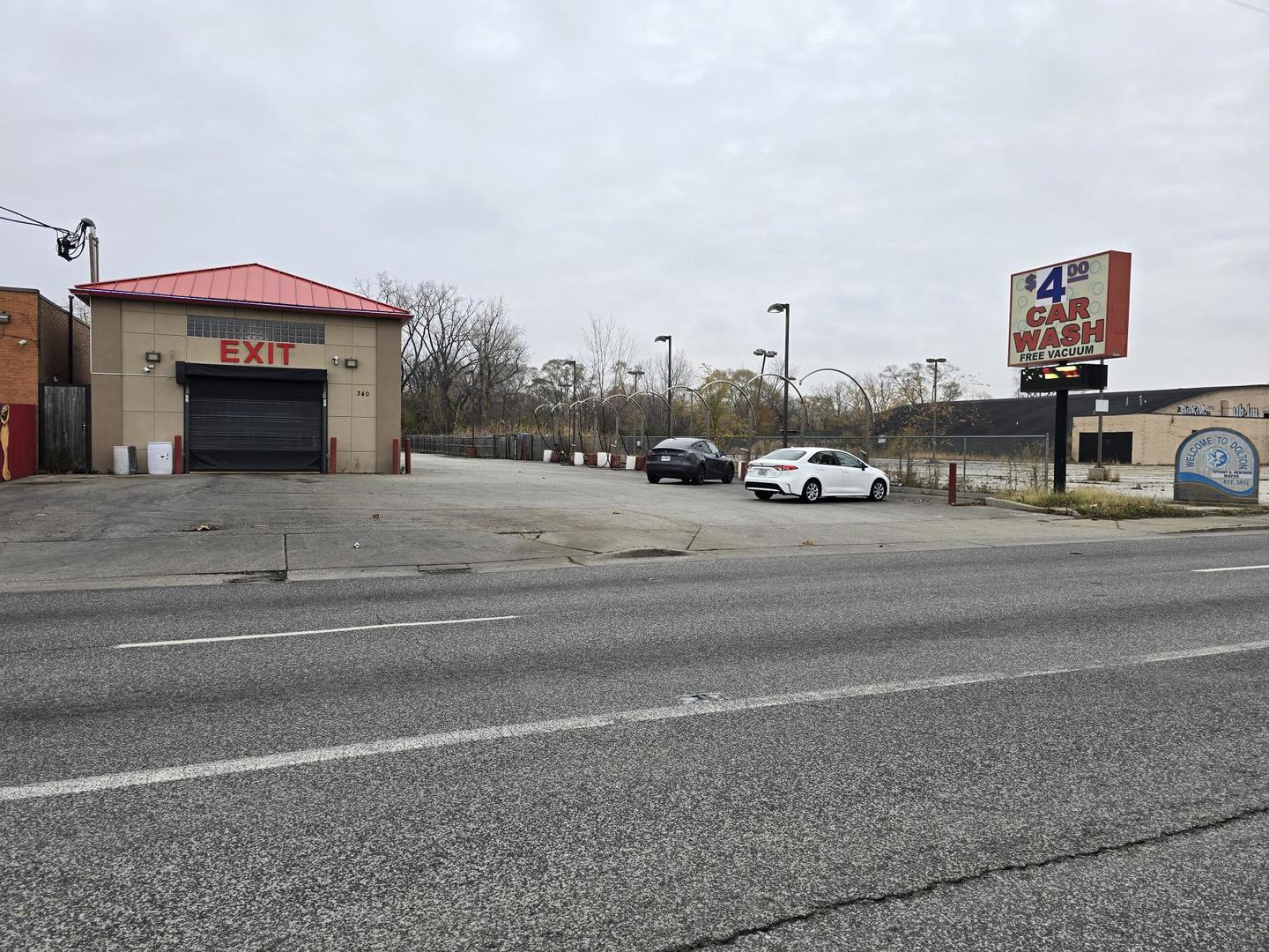 340 W Sibley Boulevard